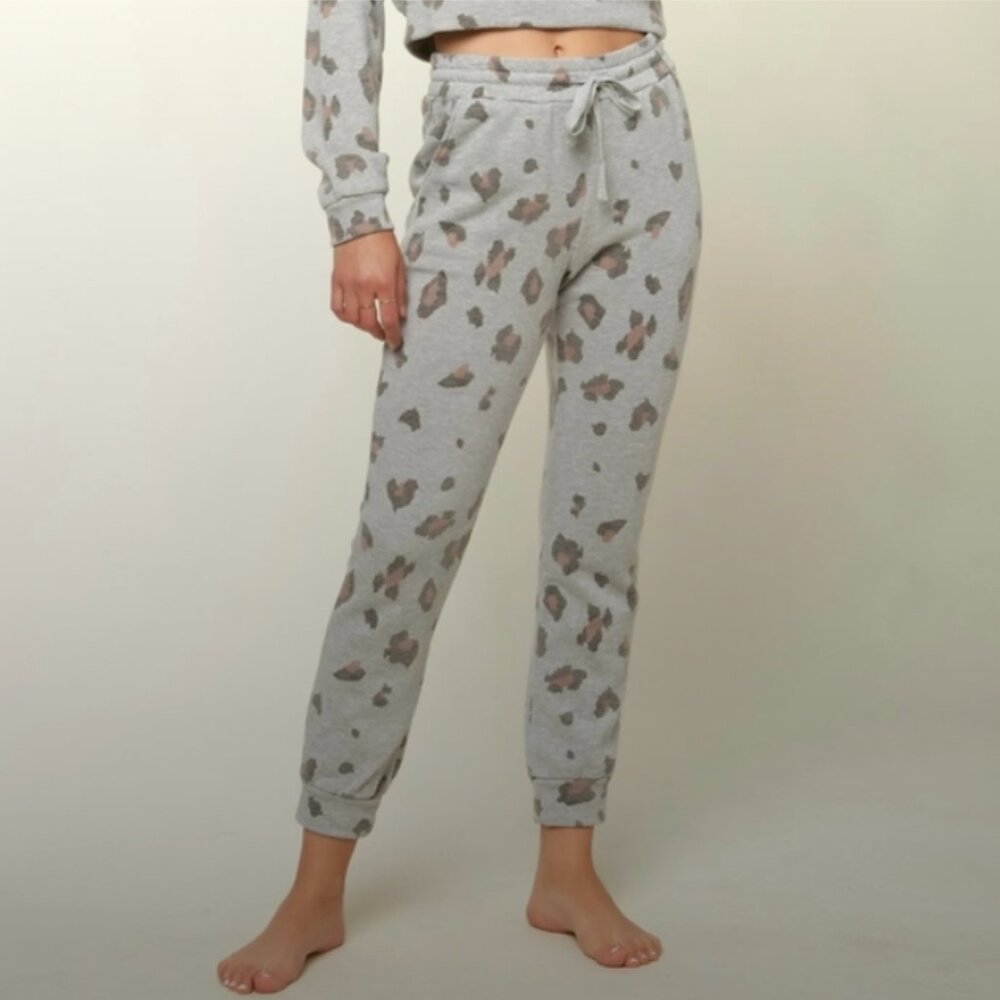 NWT O'Neill Leopard Fleece Pant XL